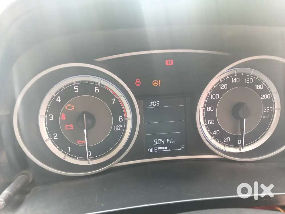 Maruti Suzuki Dzire 2023 Petrol 90500 Km Driven
