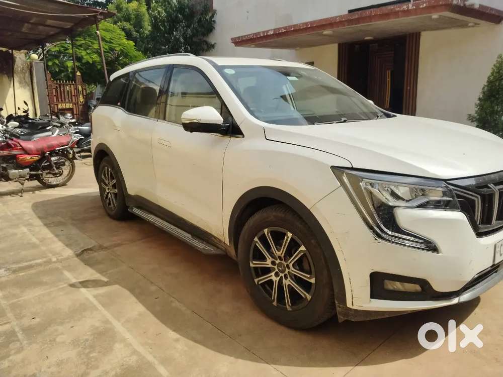 Mahindra Xuv700 Petrol 2021