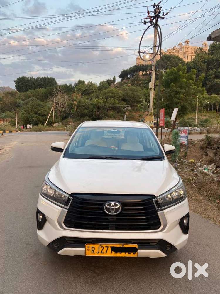 Toyota Innova Crysta 2.4 G Mt 7 Str, 2022, Diesel