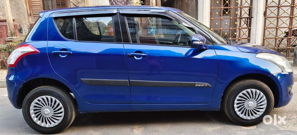 Maruti Suzuki Swift Vxi 1.2 Abs Bs-iv, 2014, Petrol
