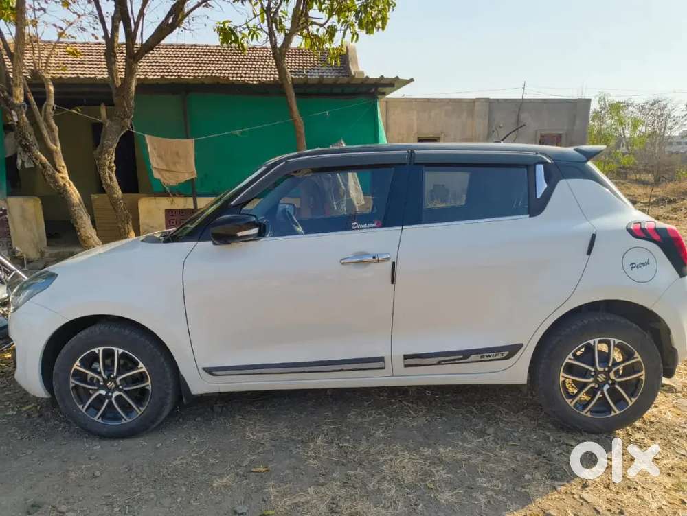 Maruti Suzuki Swift Lxi 2022