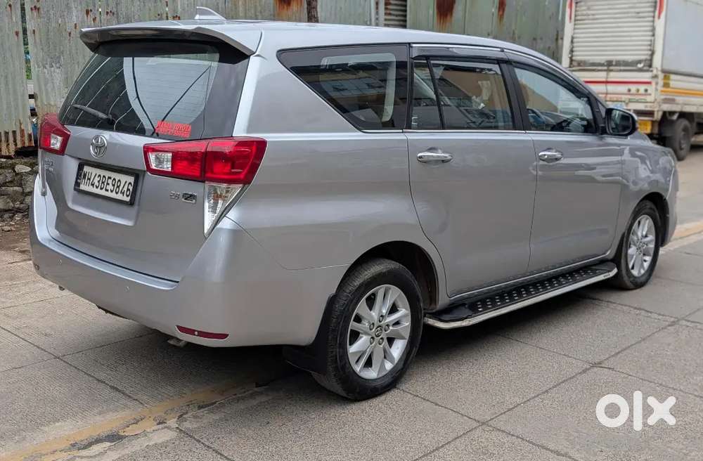 Toyota Innova Crysta 2017