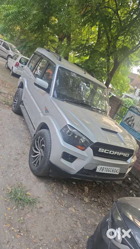 Mahindra Scorpio 2017 Diesel 105000 Km Driven