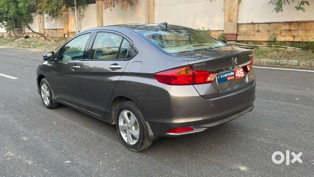 Honda City 1.5 V 4th Gen I-vtec Mt, 2016, Petrol