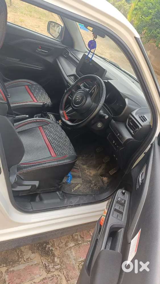 Maruti Suzuki Swift Vxi 2024