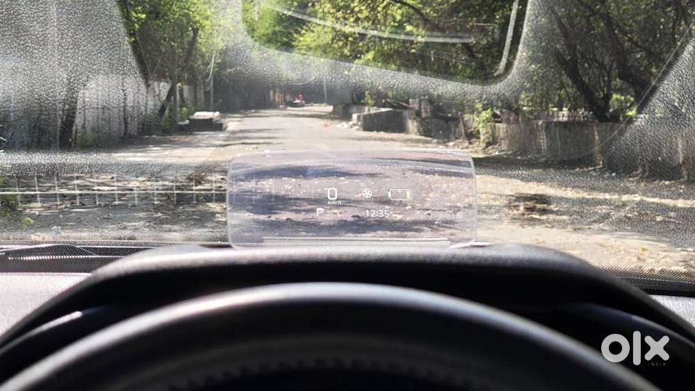 Maruti Suzuki Grand Vitara 1.5 Alpha Plus Intelligent Hybrid Ecvt, 2..