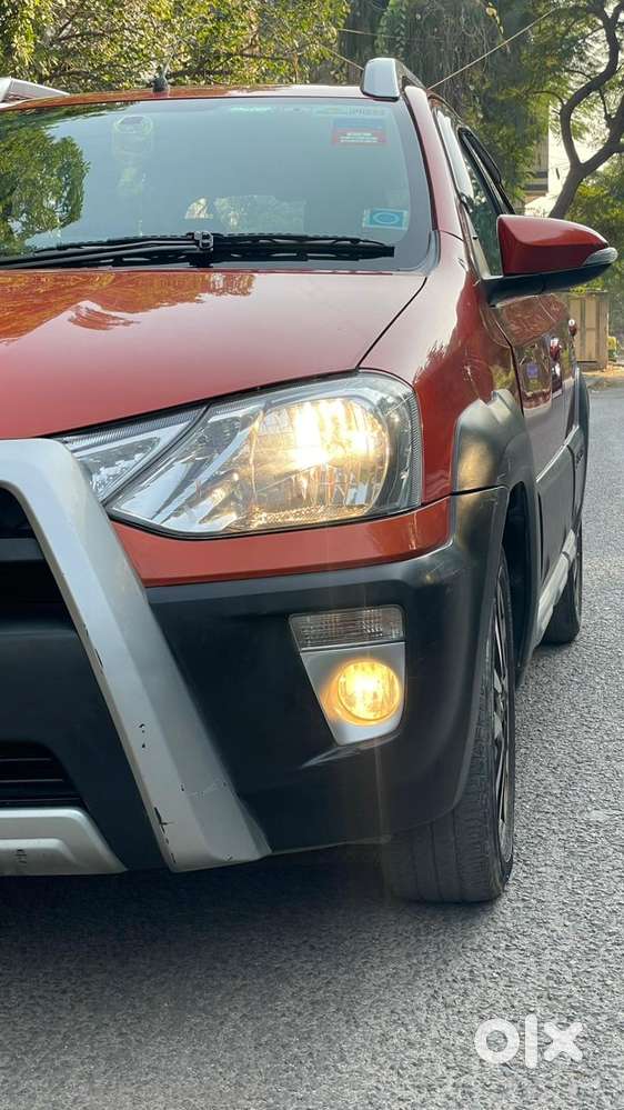 Toyota Etios Cross 1.2l G, 2017, Petrol