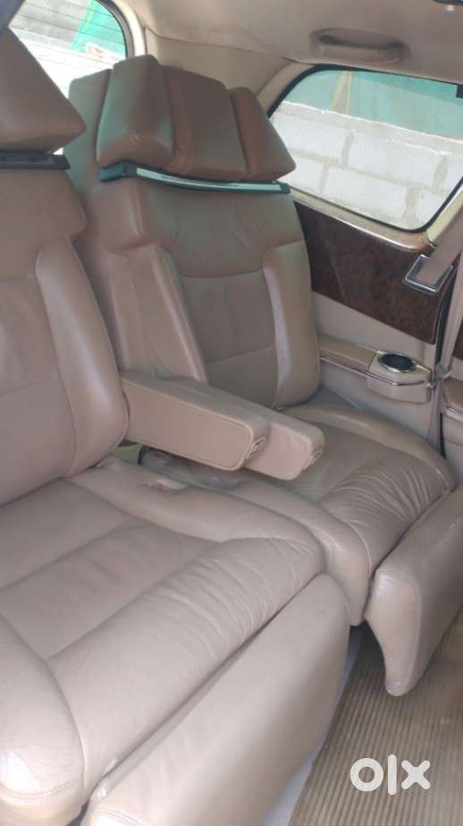 Toyota Innova 2.5 G (diesel) 8 Seater Bs Iv, 2012