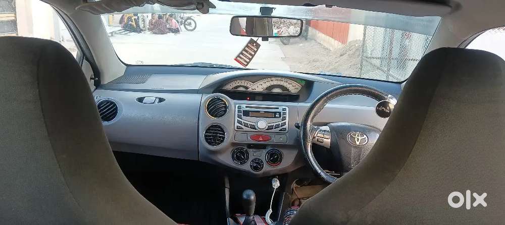 Toyota Etios 2011 Cng & Hybrids 90000 Km Driven