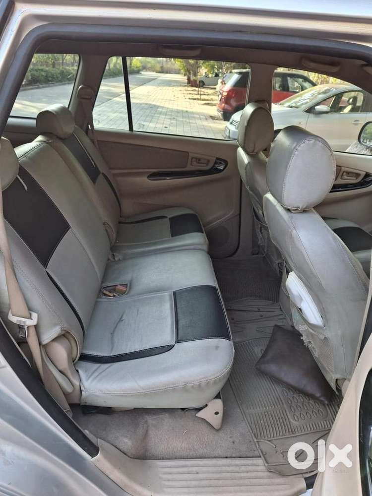 Toyota Innova 2006 Diesel Well Maintained