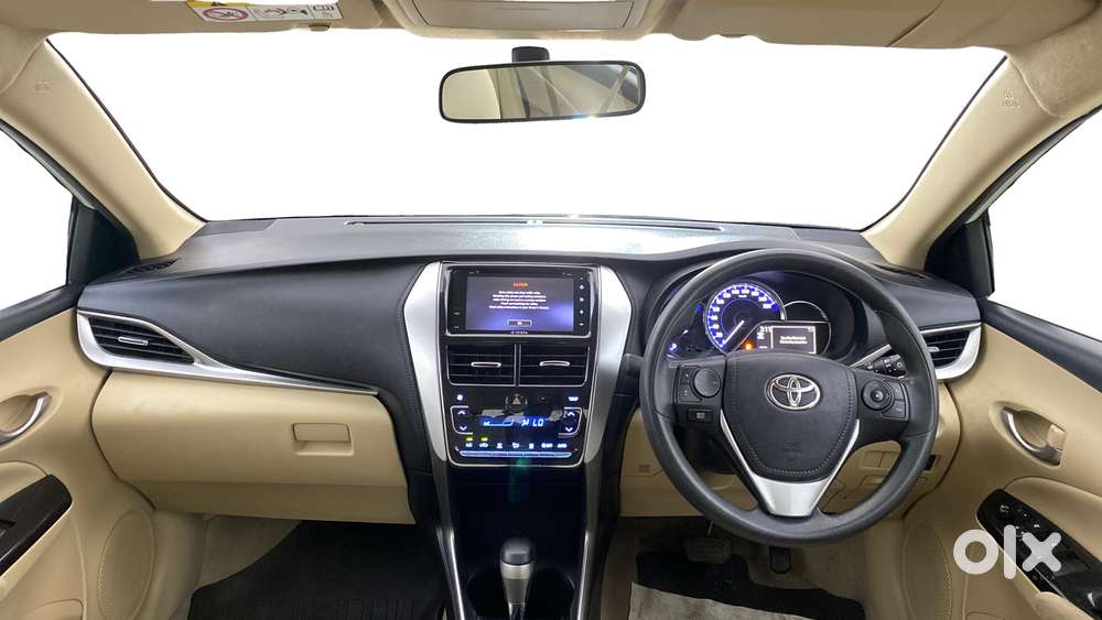 Toyota Yaris G Cvt, 2018, Petrol
