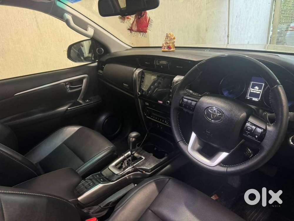 Toyota Fortuner [2021-ongoing] 2.7 2wd Petrol At, 2024, Petrol