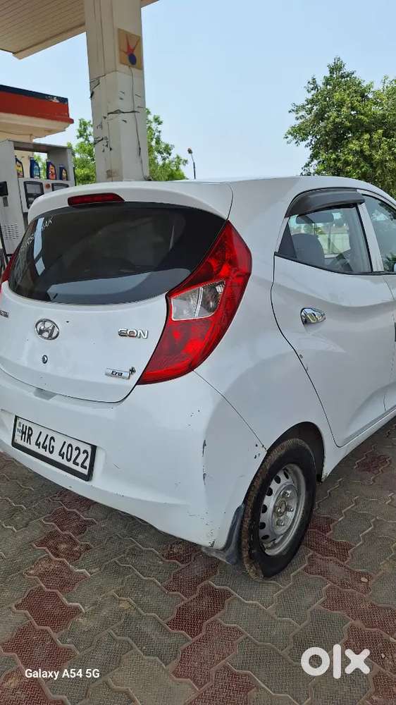 Hyundai Eon 2015 Petrol 62000 Km Driven