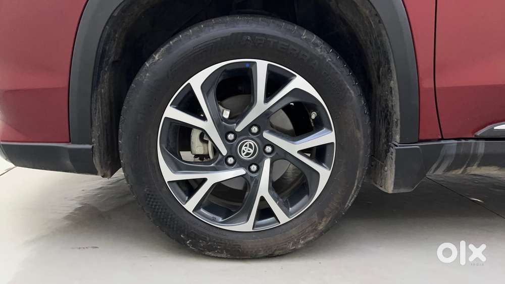 Toyota Urban Cruiser Hyryder 1.5 V Hybrid, 2024, Cng & Hybrids