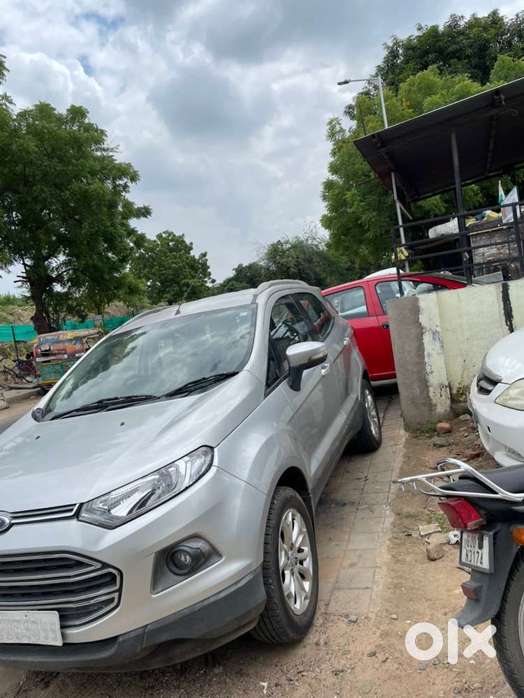 Ford Ecosport Petrol Manual 2014