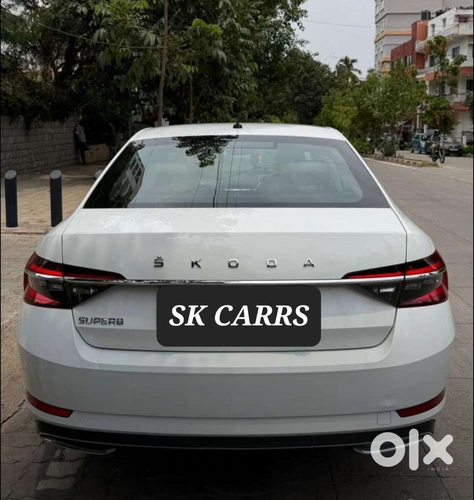 Skoda Superb 2.0 Tsi At L&k, 2021, Petrol