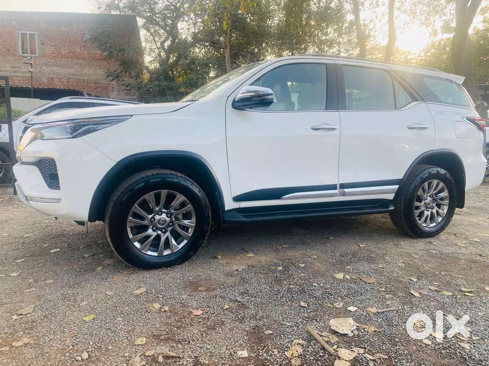 Toyota Fortuner 4x4 Mt 2.8 Diesel, 2022, Diesel