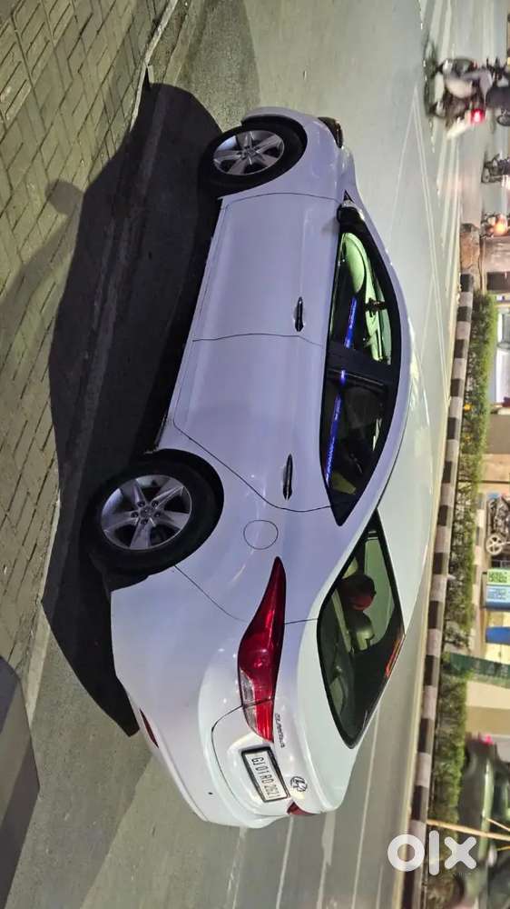 Well-maintained Hyundai Elantra Diesel (dec 2013) Excellent Condition