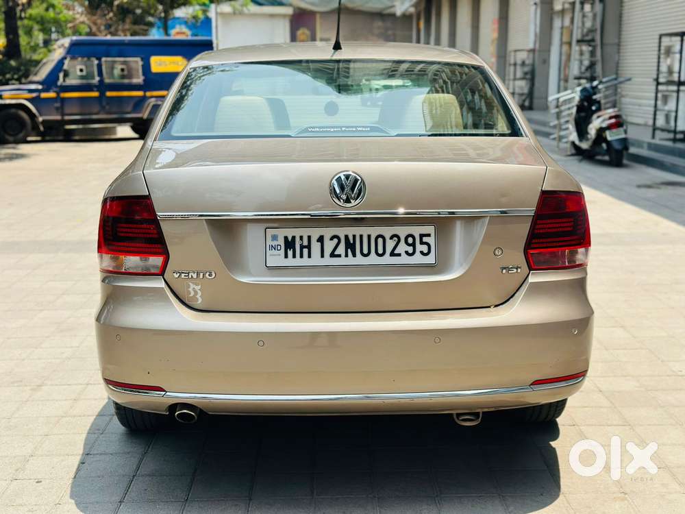 Volkswagen Vento 1.2 Tsi Highline Plus At, 2017, Petrol