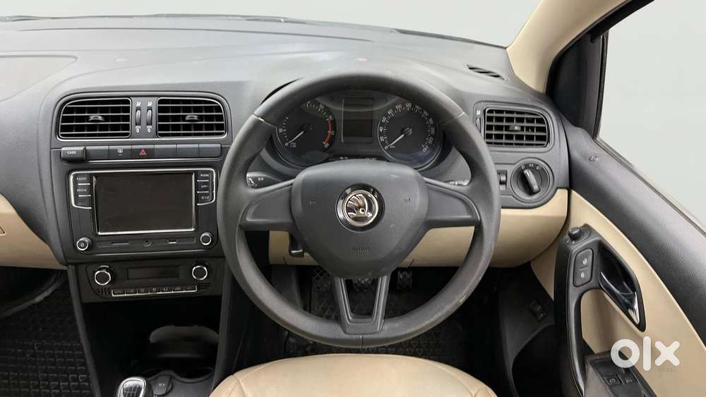 Skoda Rapid 1.0 Tsi Active, 2021, Petrol