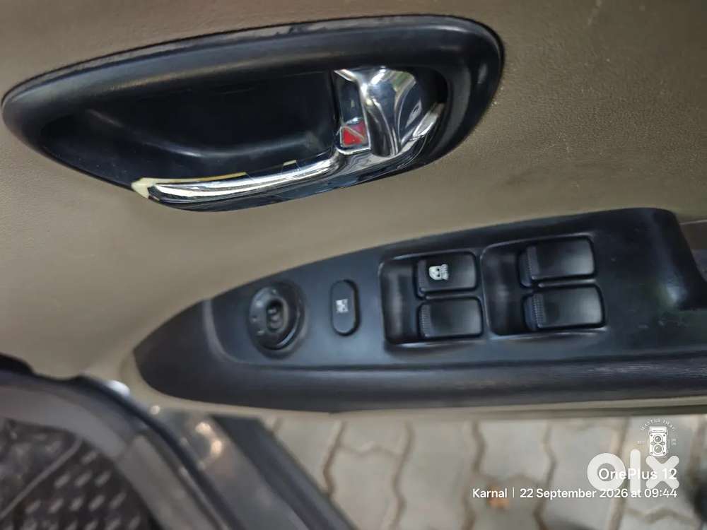 Hyundai I10 Sportz 2012 Car