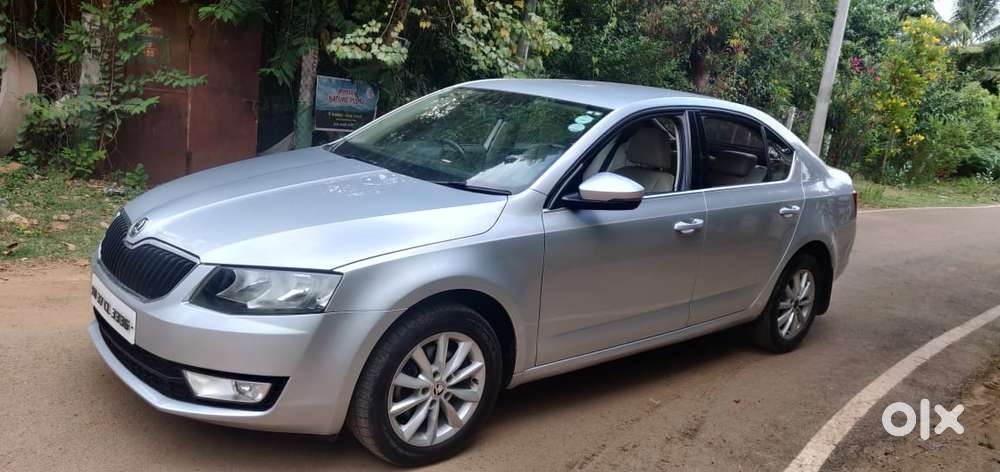 Skoda Octavia 2013-2017 Ambition 2.0 Tdi At, 2015, Diesel