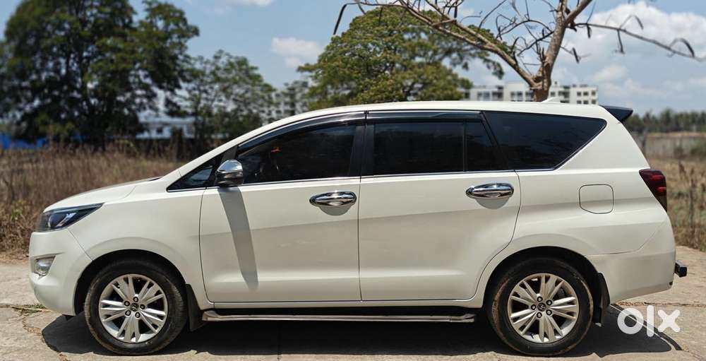 Toyota Innova Crysta 2.8 Z, 2017, Diesel