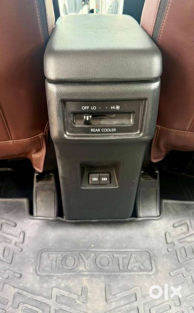 Toyota Innova Hycross 2.0 Gx 8 Str, 2024, Petrol