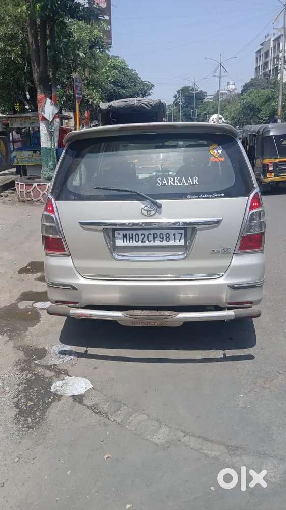 Toyota Innova 2012 Diesel Well Maintained