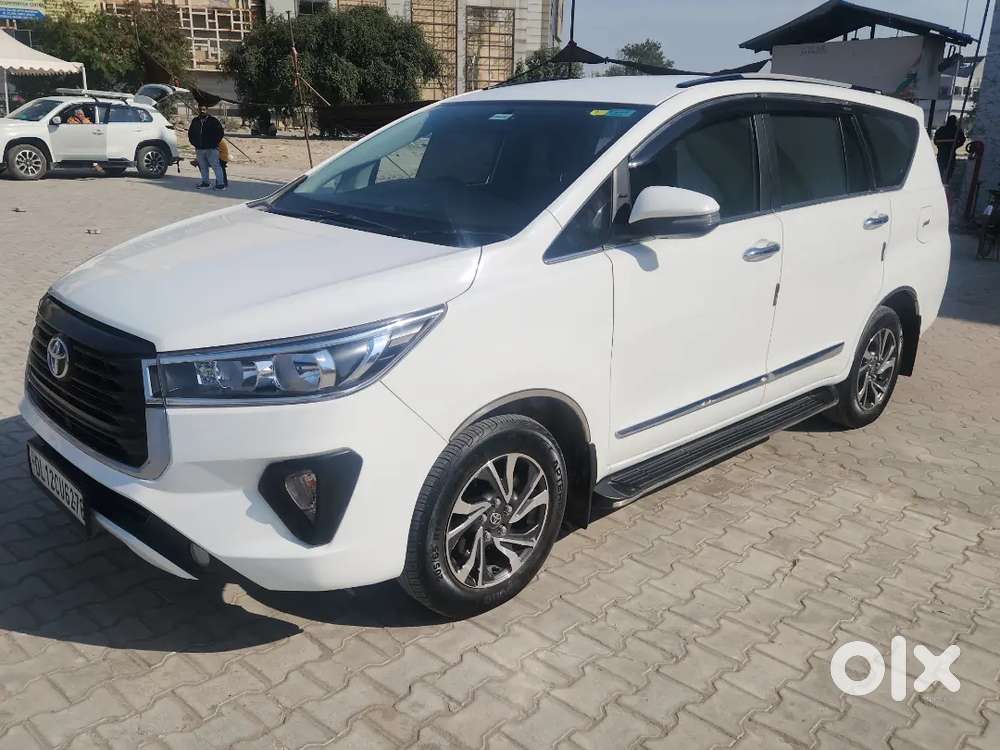 Toyota Innova Crysta 2022  Modal Single Owner Petrol