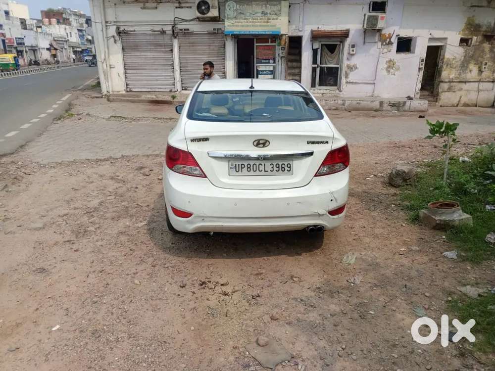 Hyundai Verna Vgt Crdi 2013 Diesel Manual
