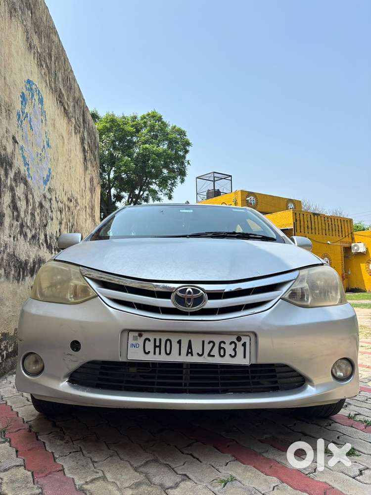 Toyota Etios Liva 2011 Top Model For Sale