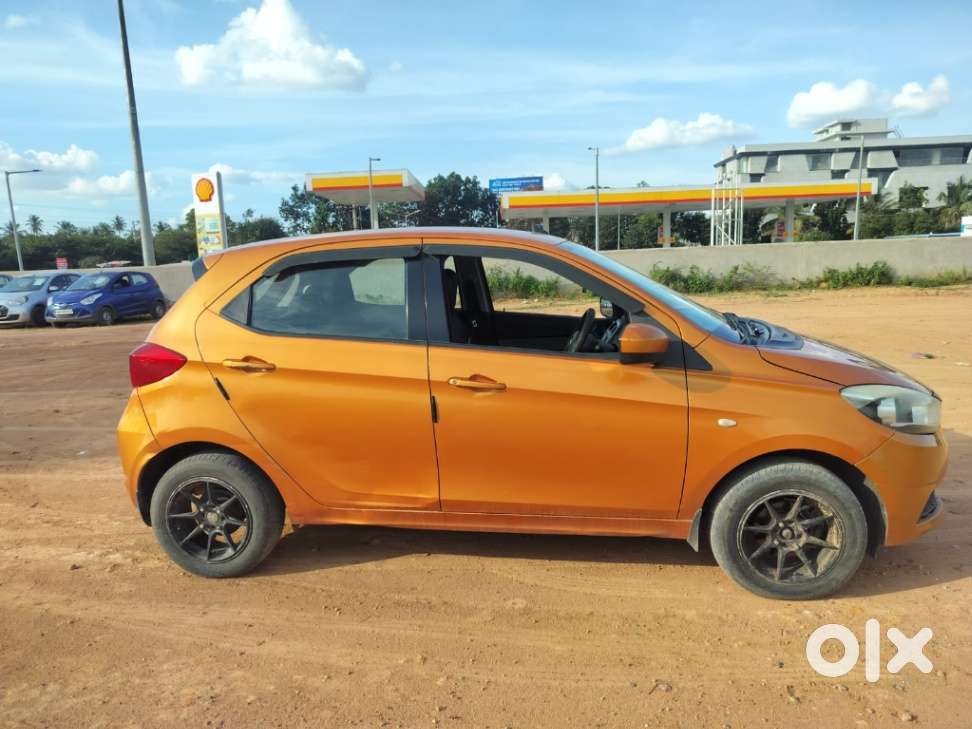 Tata Tiago 1.2 Revotron Xt Rhythm, 2016, Petrol