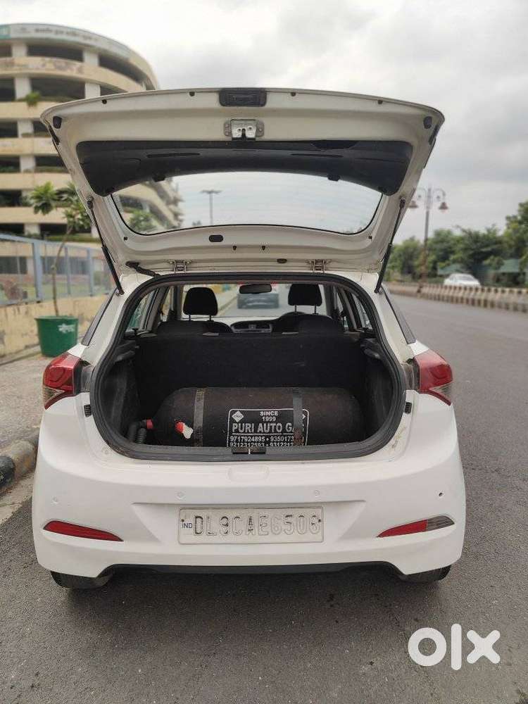 Hyundai I20 1.2 Spotz, 2015, Cng & Hybrids