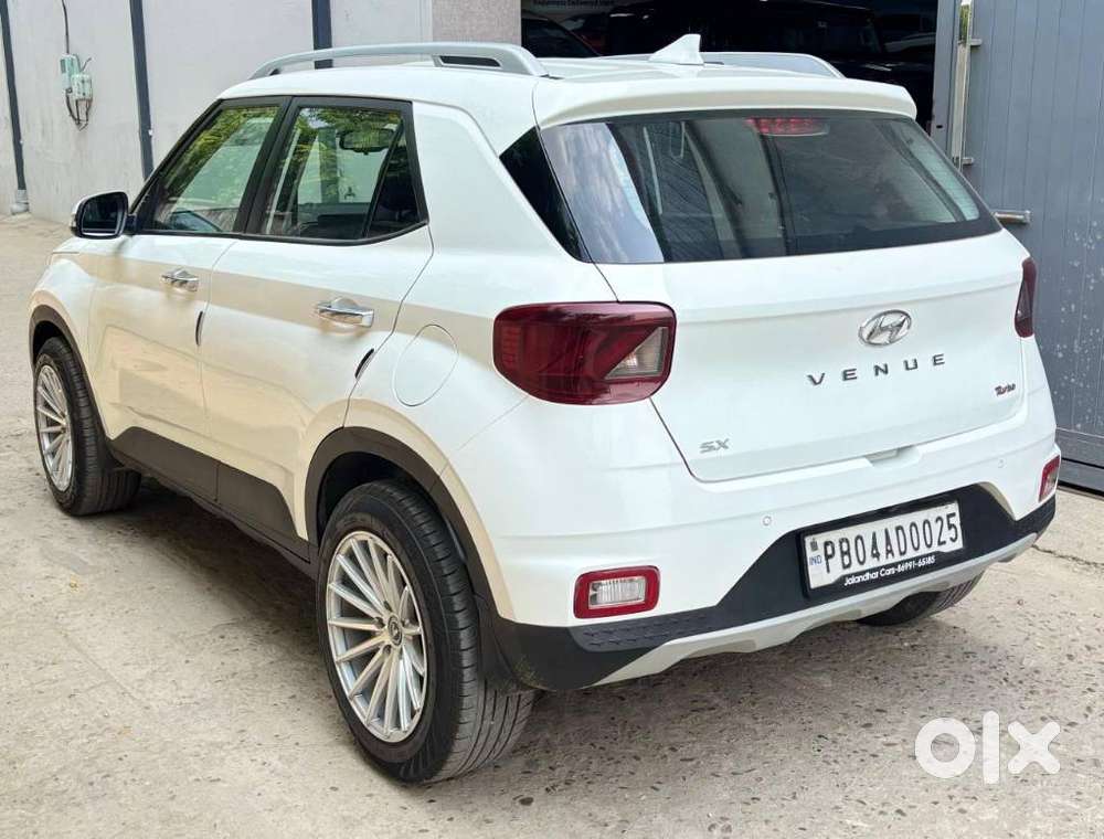 Hyundai Venue, 2020, Petrol