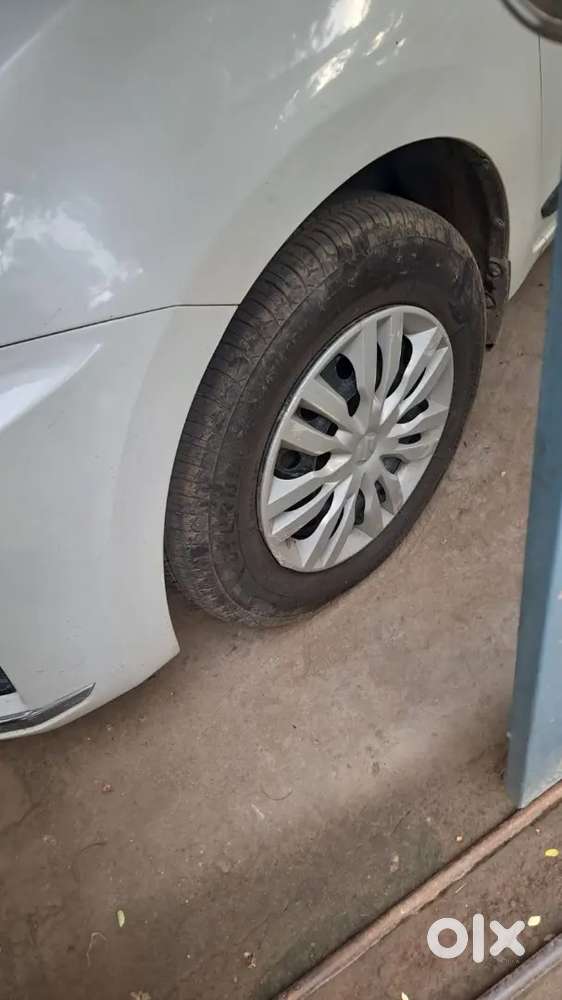 Maruti Suzuki Dzire 2017 October