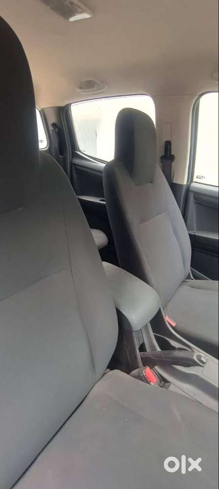 Isuzu  S-cab 2020 Diesel 26500 Km Driven