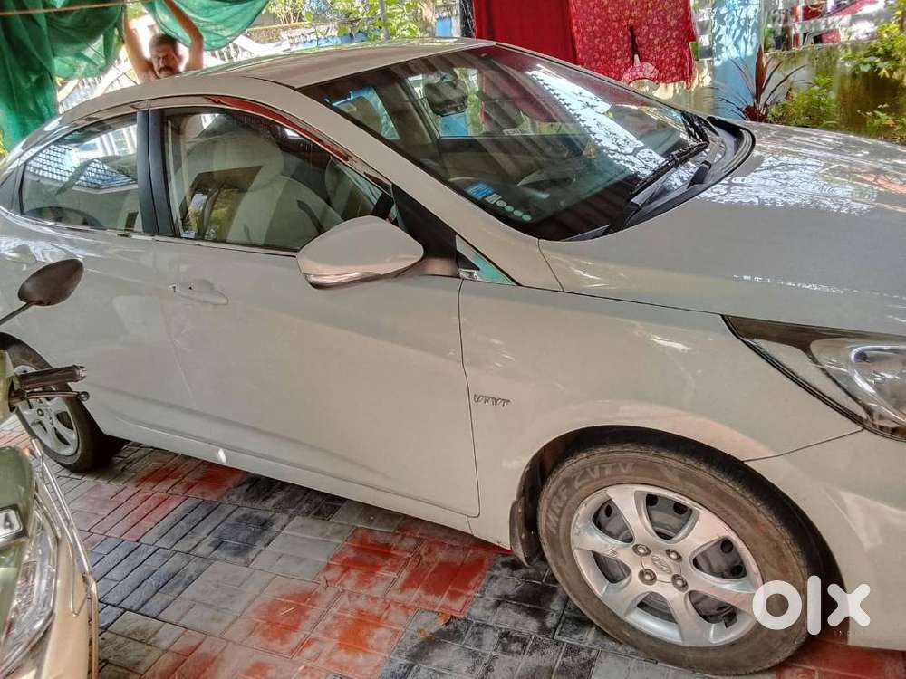 Hyundai Verna For Urgent Sale