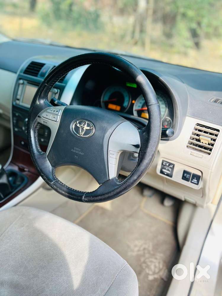 2012 Toyota Corolla Altis