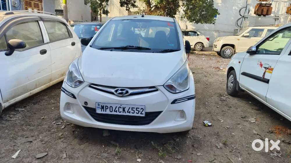 Hyundai Eon 2013 Petrol + Lpg Company Fitted Good Condition