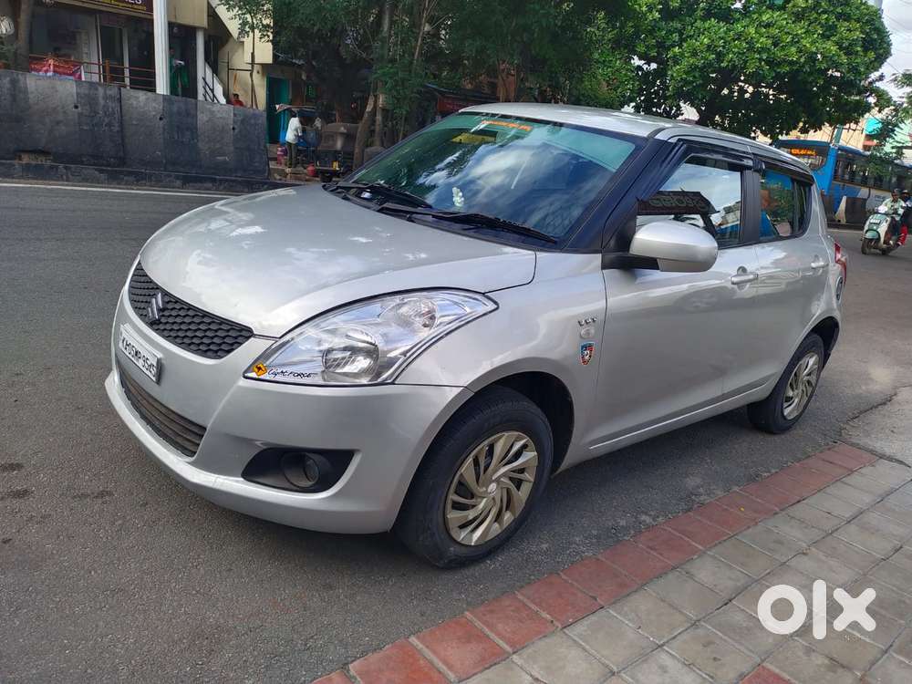 Maruti Suzuki Swift Lxi Optional-o, 2014, Petrol