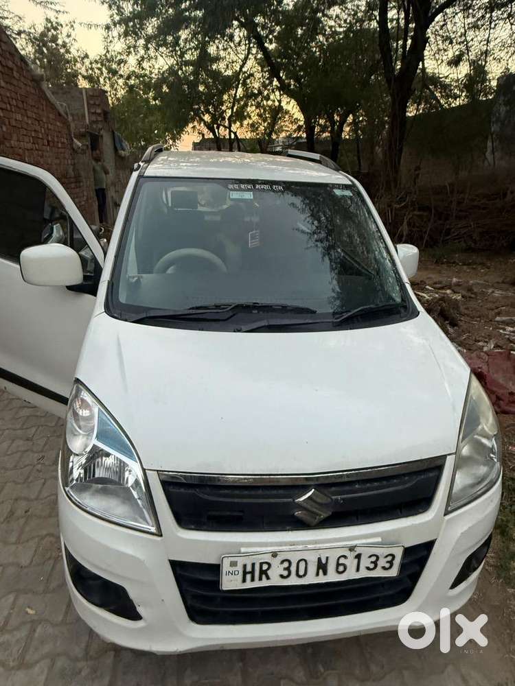 Maruti Suzuki Wagon R 2015 Petrol Well Maintained