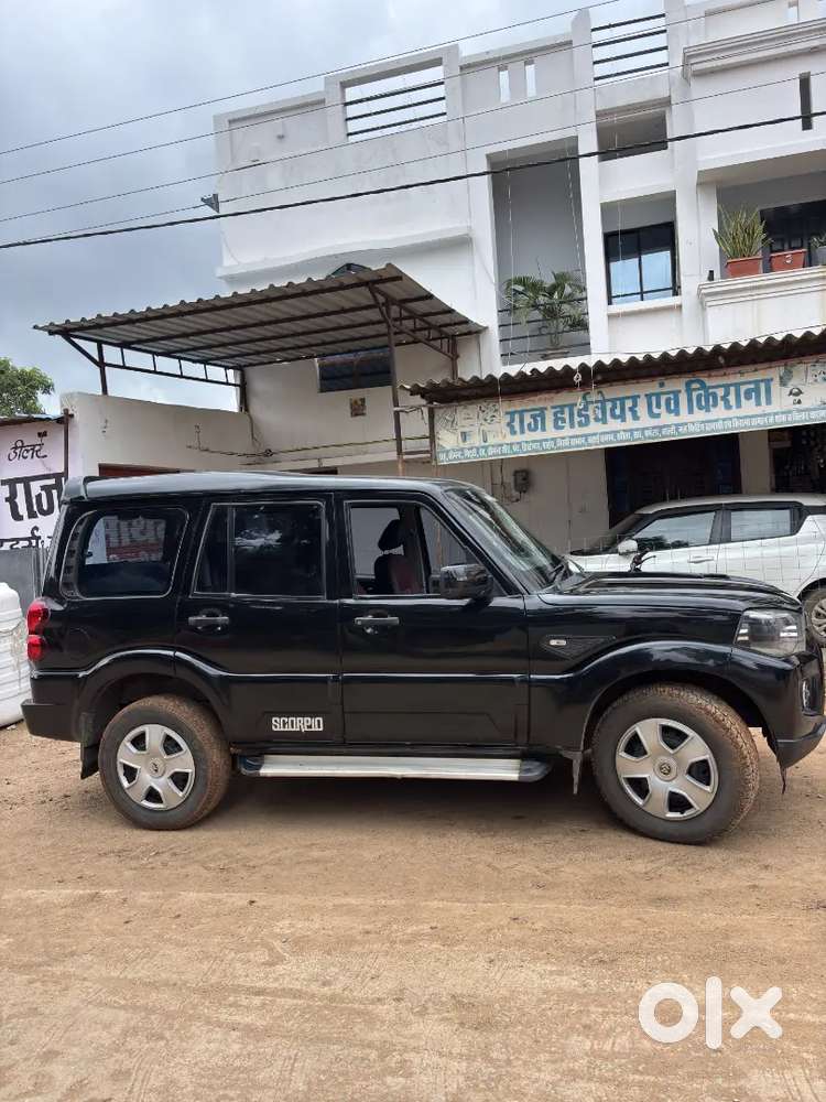 Mahindra Scorpio 2022 Diesel 119000 Km Driven