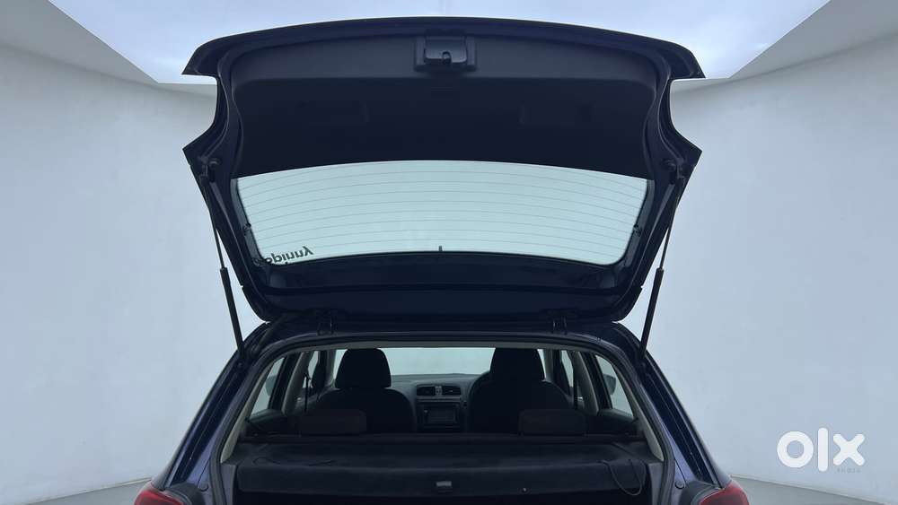Volkswagen Polo Petrol Comfortline 1.2l, 2015, Petrol