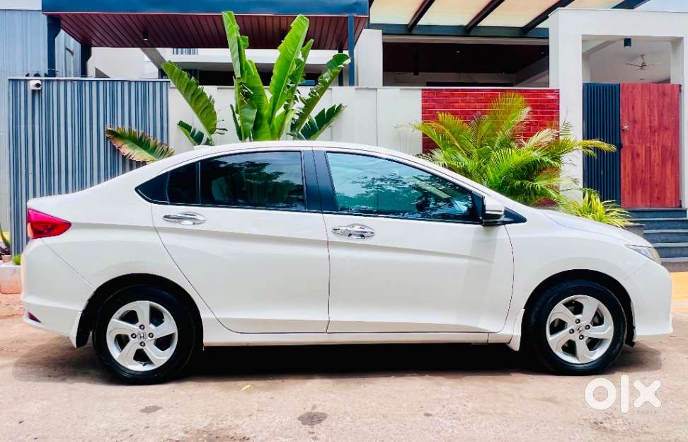 Honda City, 2016, Petrol