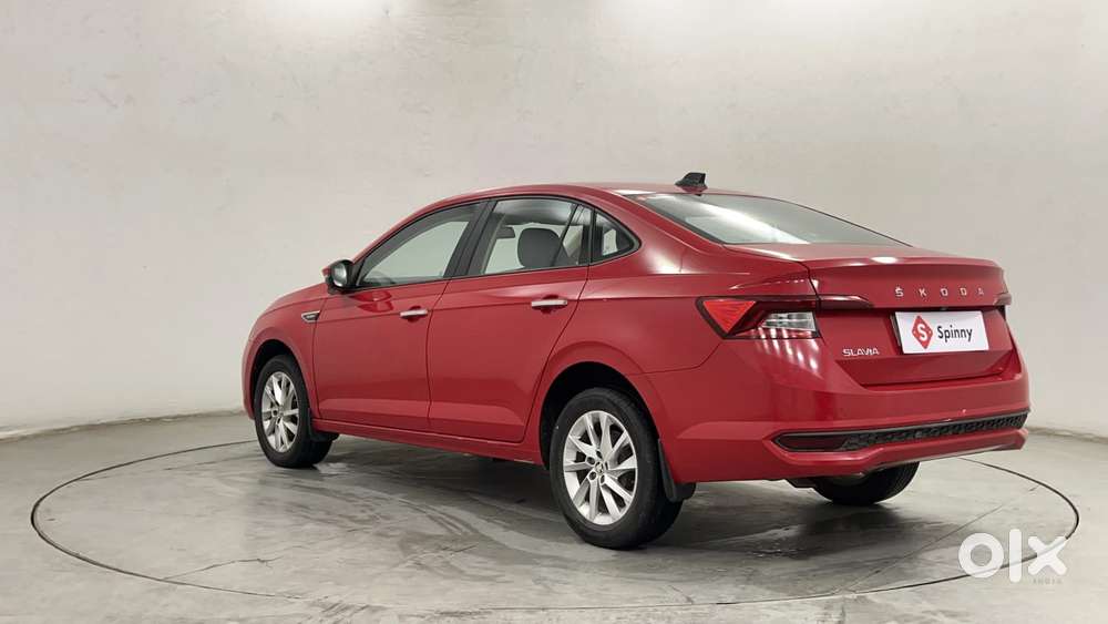 Skoda Slavia Ambition 1.0l Tsi Mt, 2023, Petrol