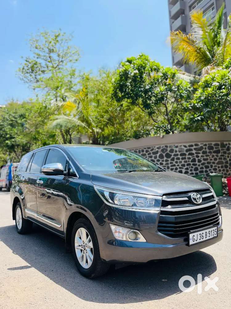 Toyota Innova Crysta 2016
