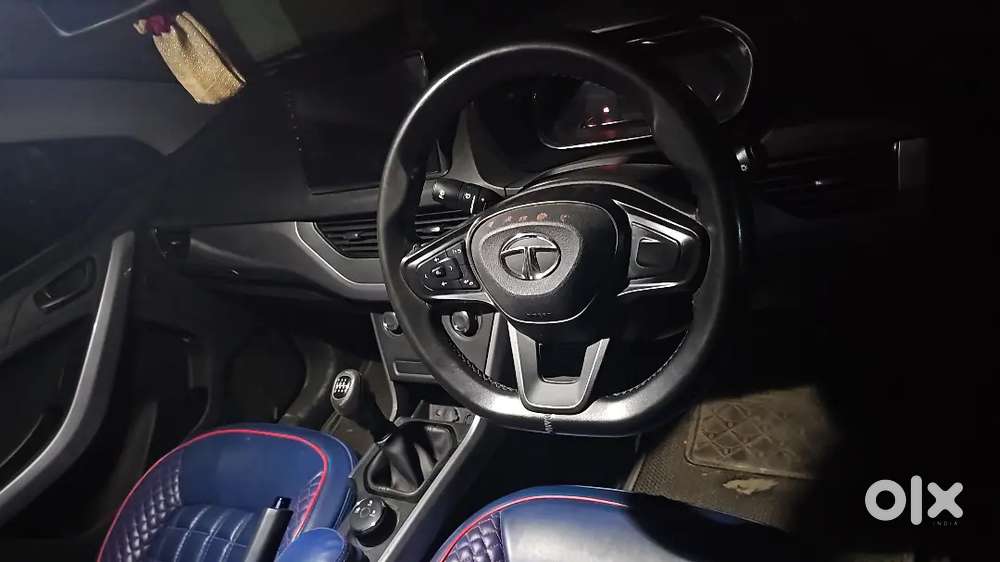 Well Maintained Tata Nexon Peteol 2021 Model