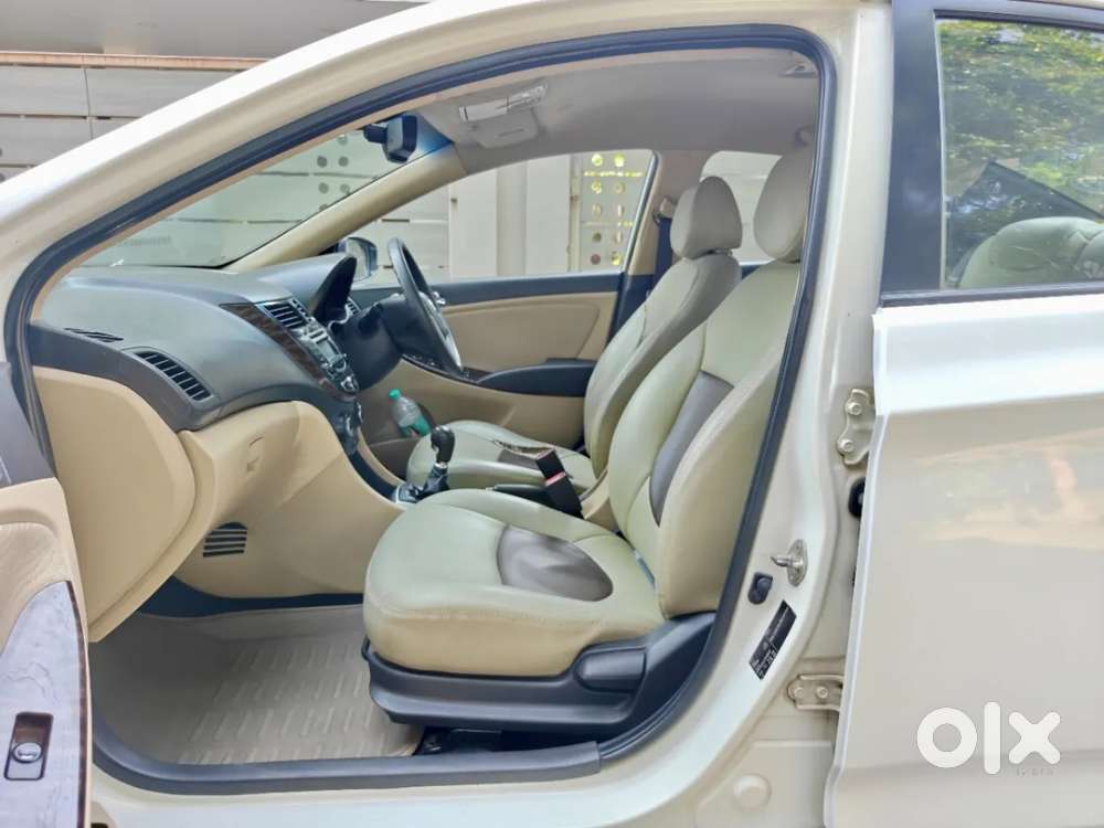 Hyundai Verna 1.6 Ex Vtvt, 2013, Petrol