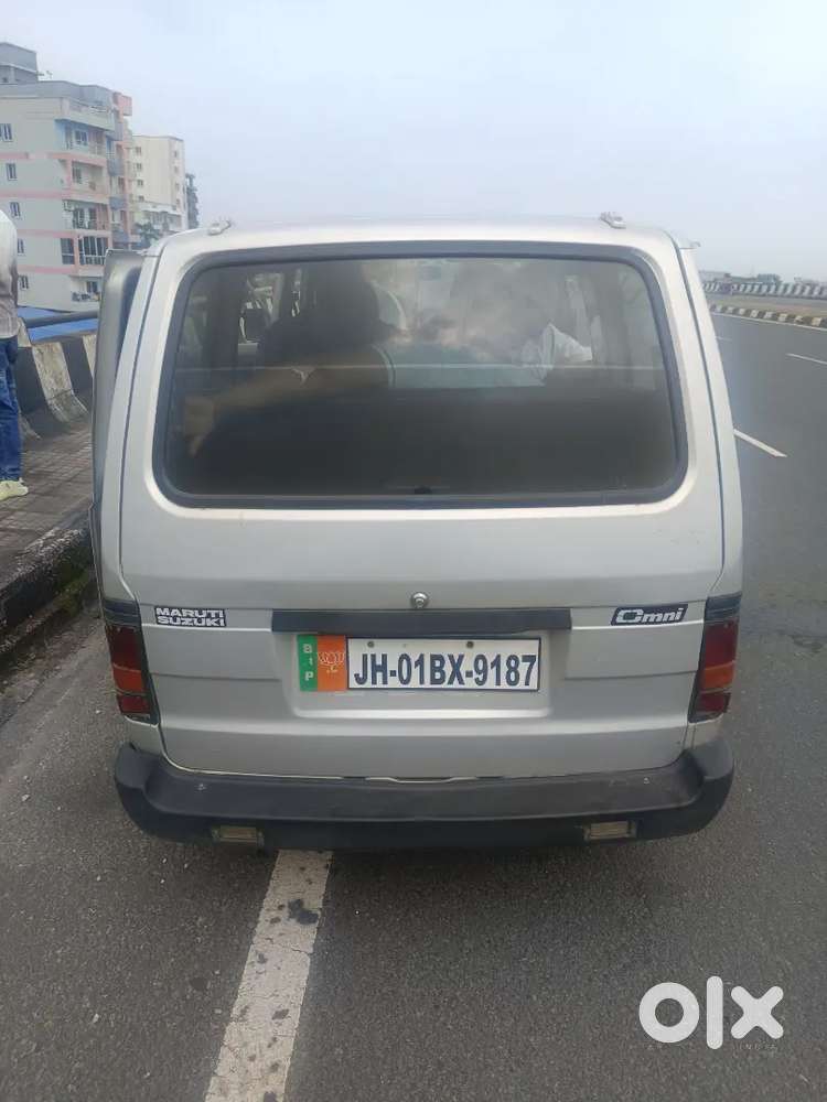 Maruti Suzuki Omni 2016